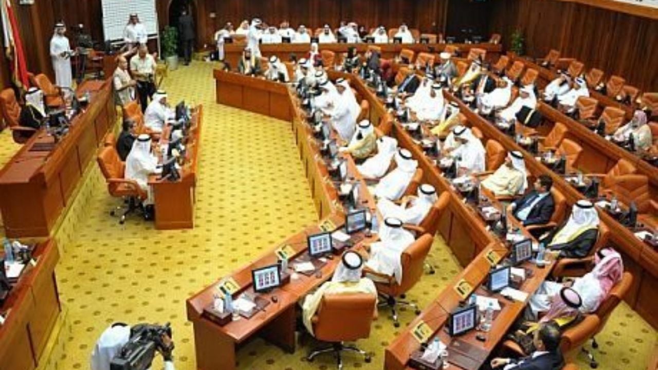ইরানের প্রতি সহানুভূতি: পদ হারালেন বাহরাইনের ৩ এমপি