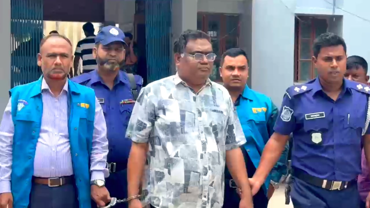 দুর্নীতির মামলায় উপজেলা প্রকল্প বাস্তবায়ন কর্মকর্তা কারাগারে