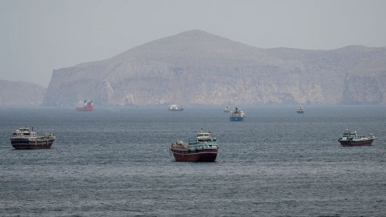 হরমুজ প্রণালি নিয়ন্ত্রণের অধিকার ইরানের আছে: রাশিয়া