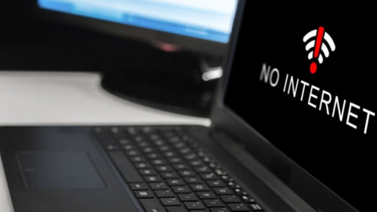 দীর্ঘতম ইন্টারনেট ব্ল্যাকআউটের রেকর্ড ভাঙলো ইরান