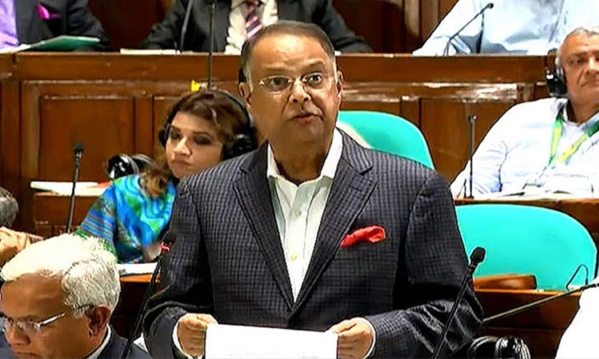 দেশে জ্বালানি তেলের পর্যাপ্ত মজুত আছে: জ্বালানি মন্ত্রী