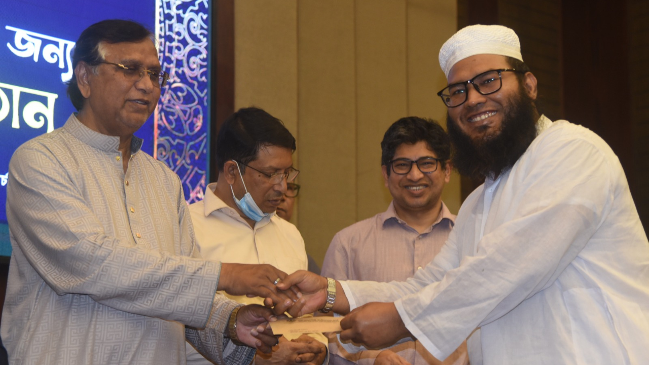 নাগরিকদের সু-অভ্যাস গড়ে তুলতে ইমামদের প্রতি আহ্বান ডিএসসিসি প্রশাসকের