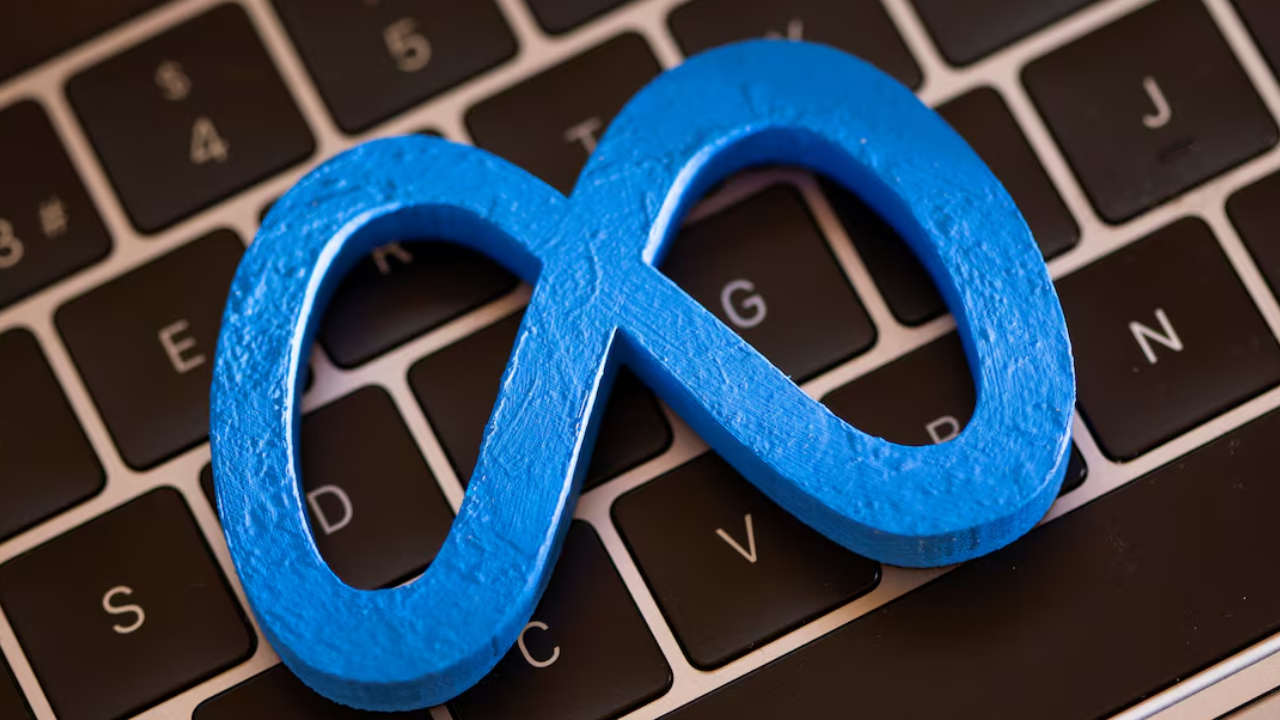 এআইকে প্রশিক্ষণ দিতে কর্মীদের প্রতিটি ক্লিকে নজর রাখবে মেটা