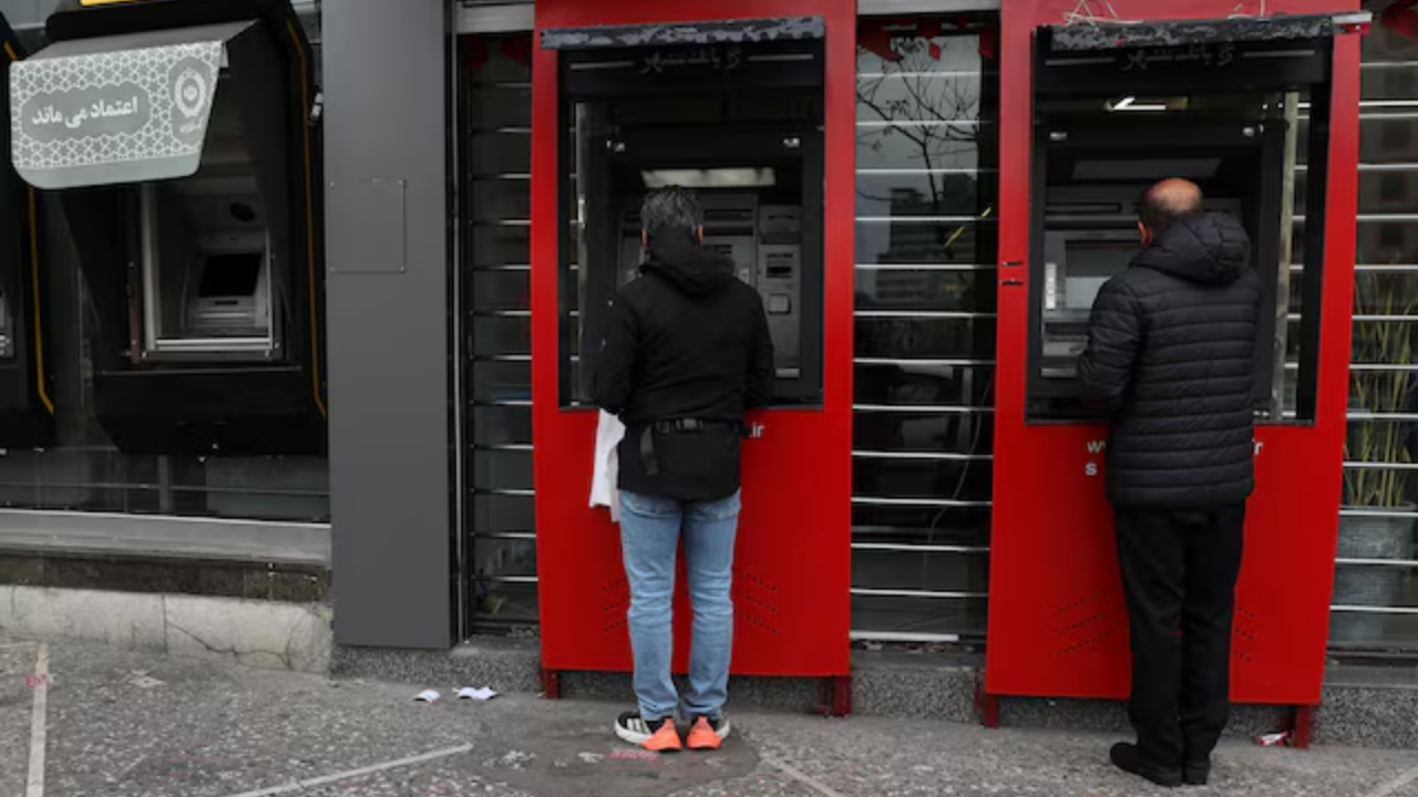 যুক্তরাষ্ট্র-ইসরায়েলি অর্থনৈতিক স্বার্থে হামলার হুঁশিয়ারি ইরানের