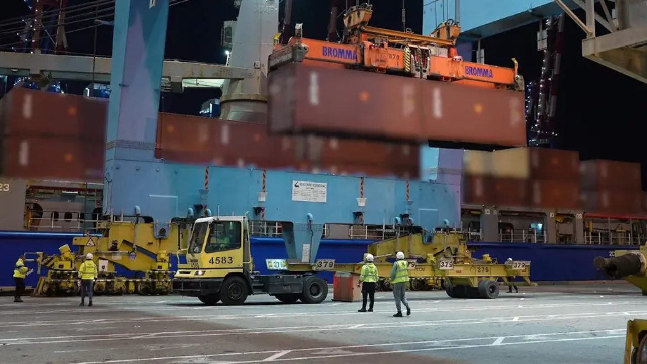 একদিনে যুক্তরাষ্ট্র থেকে ইসরায়েলে পৌঁছালো ৬,৫০০ টন সামরিক সহায়তা