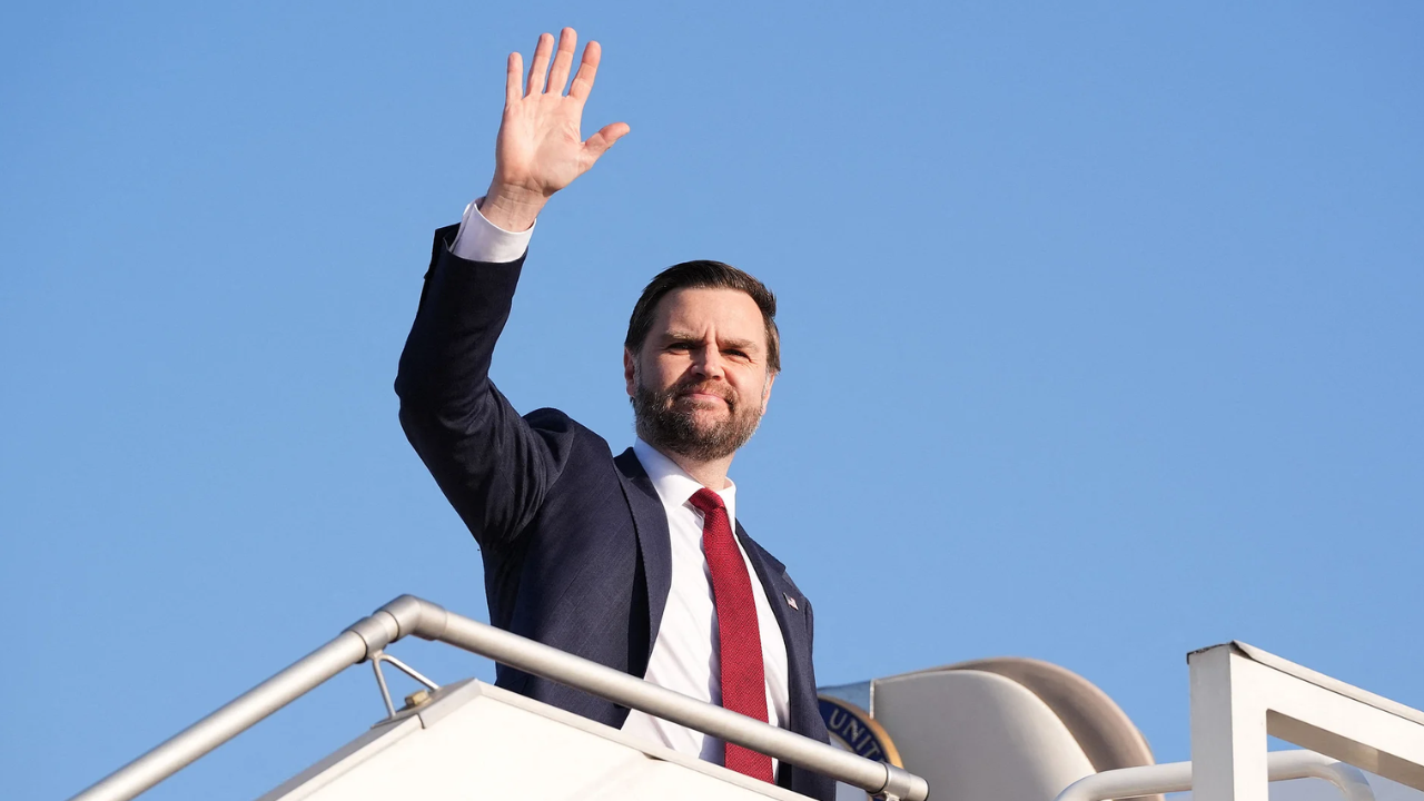 এখনও ইরানের সঙ্গে চুক্তি সম্ভব: মার্কিন ভাইস প্রেসিডেন্ট