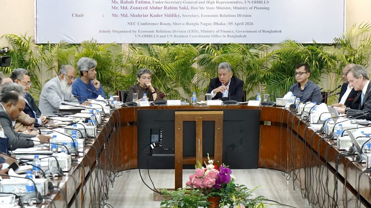 এলডিসি গ্রাজুয়েশনের দিকে এখন যাওয়ার সুযোগ নেই: অর্থমন্ত্রী