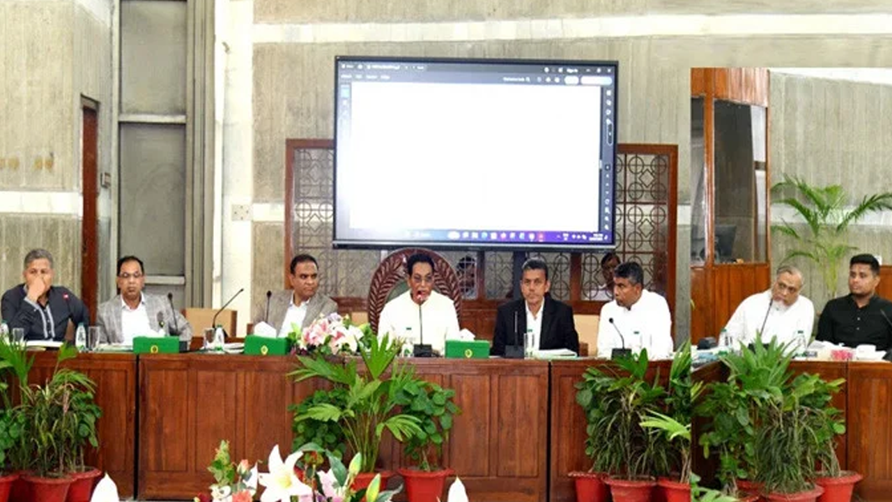 এমপিদের আসবাবপত্র কেনাকাটায় যেন ‘বালিশ কাণ্ড’ না ঘটে: চিফ হুইপ