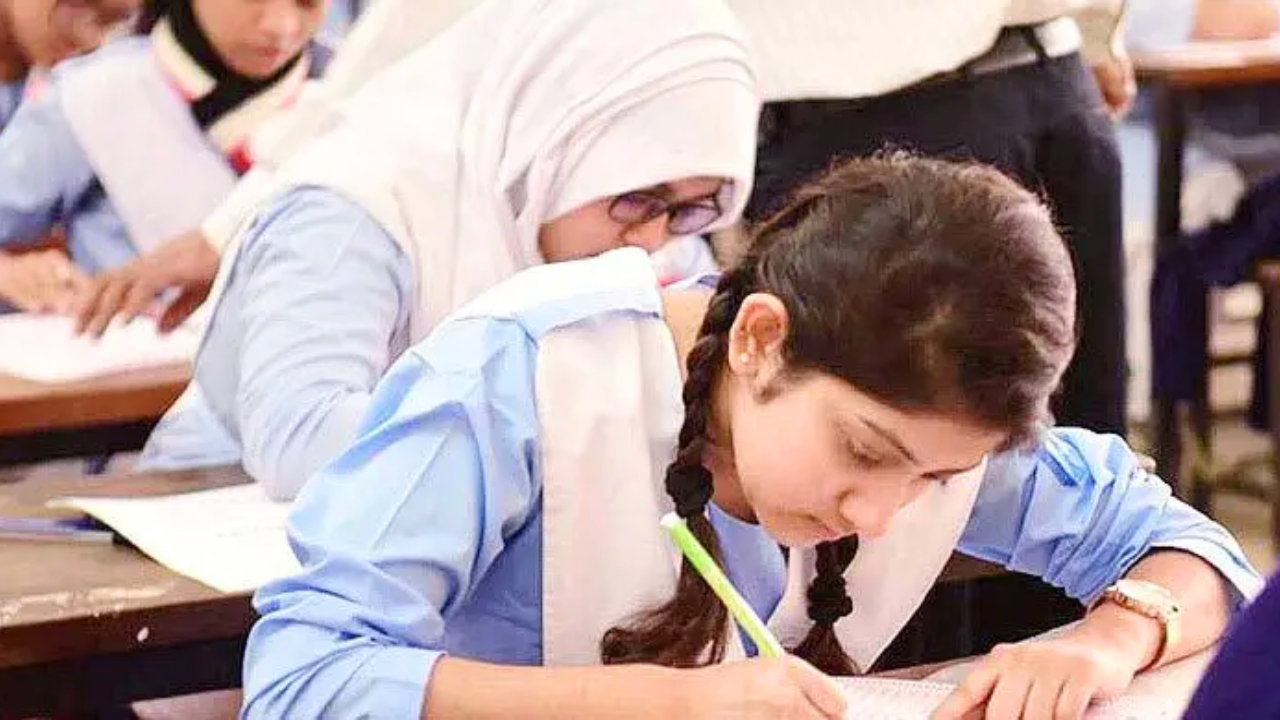 বুধবারের জুনিয়র বৃত্তি পরীক্ষা স্থগিত