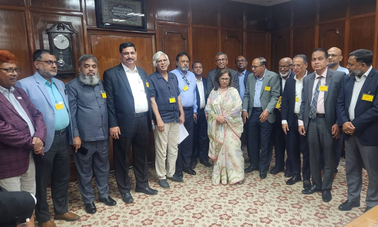 গভর্নরের সঙ্গে বৈঠকে ১২ দফা প্রস্তাব ব্যবসায়ীদের ২