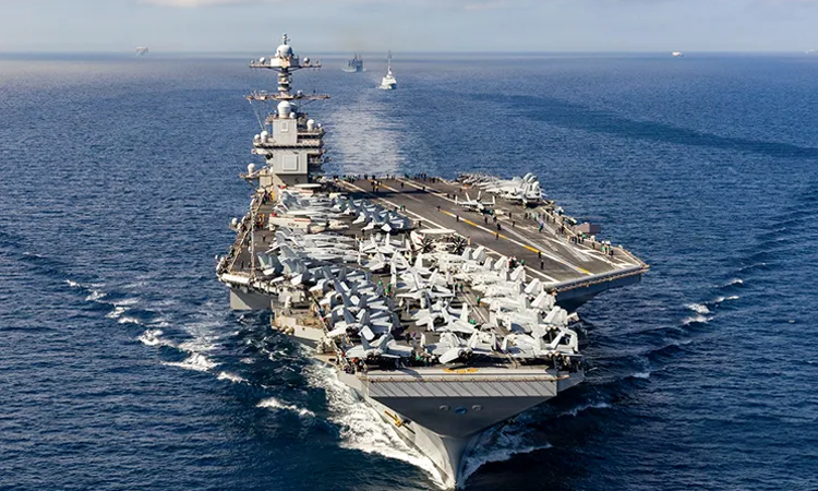 মার্কিন রণতরিতে আগুন ৩০ ঘণ্টা ধরে জ্বলেছে, অস্বস্তিতে সেনারা