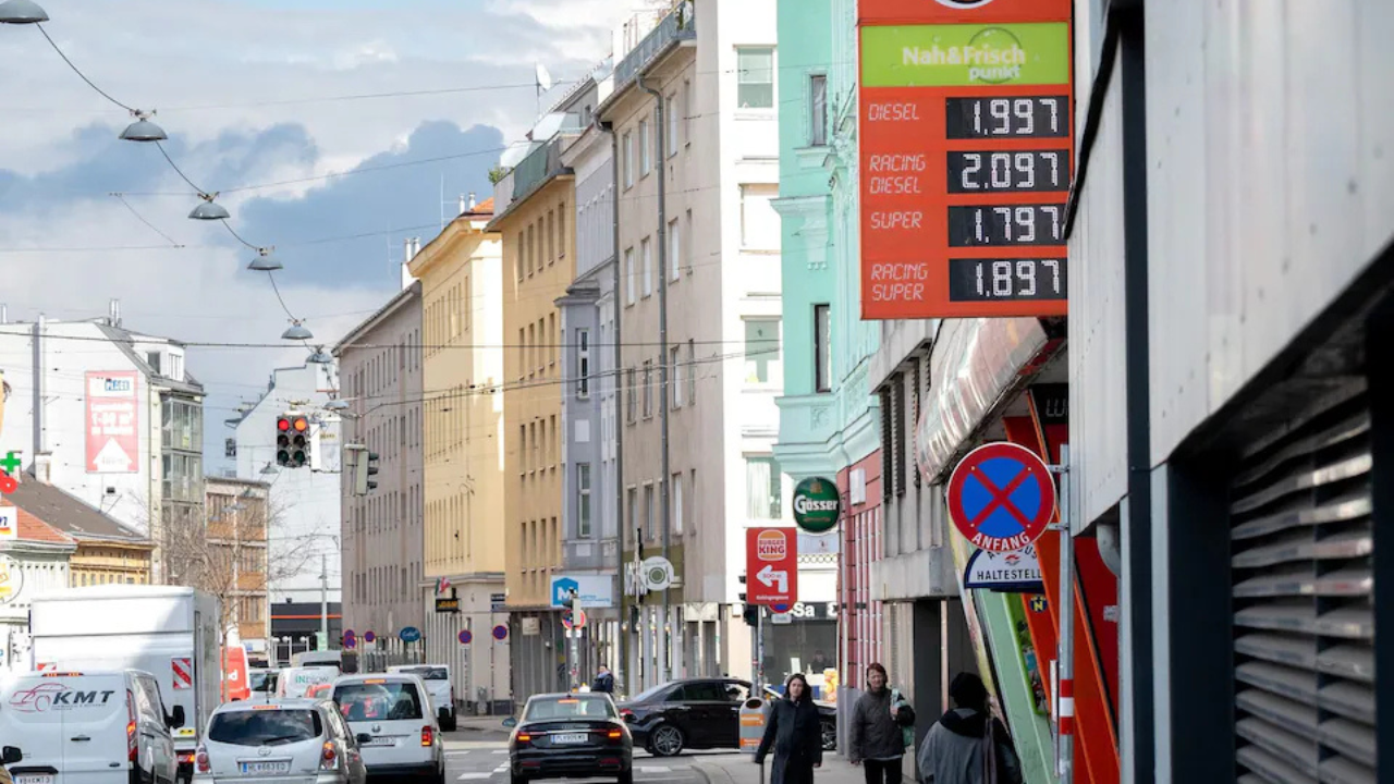 জার্মানিতে তেলের দামে ধাক্কা