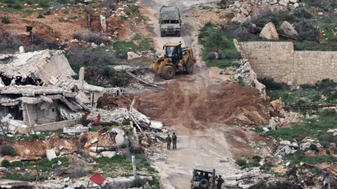 গাজার মতোই লেবাননের গ্রামগুলো গুঁড়িয়ে দিচ্ছে ইসরায়েল