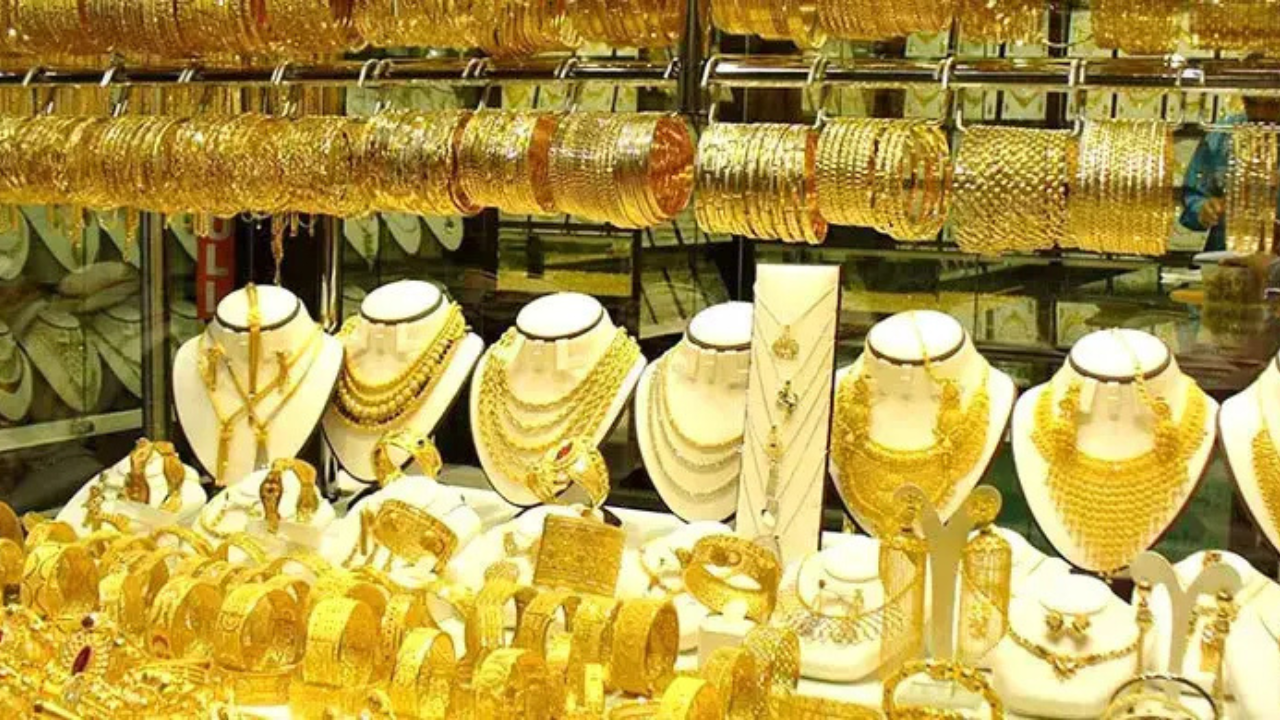সকালের পর রাতেও বাড়লো স্বর্ণের দাম