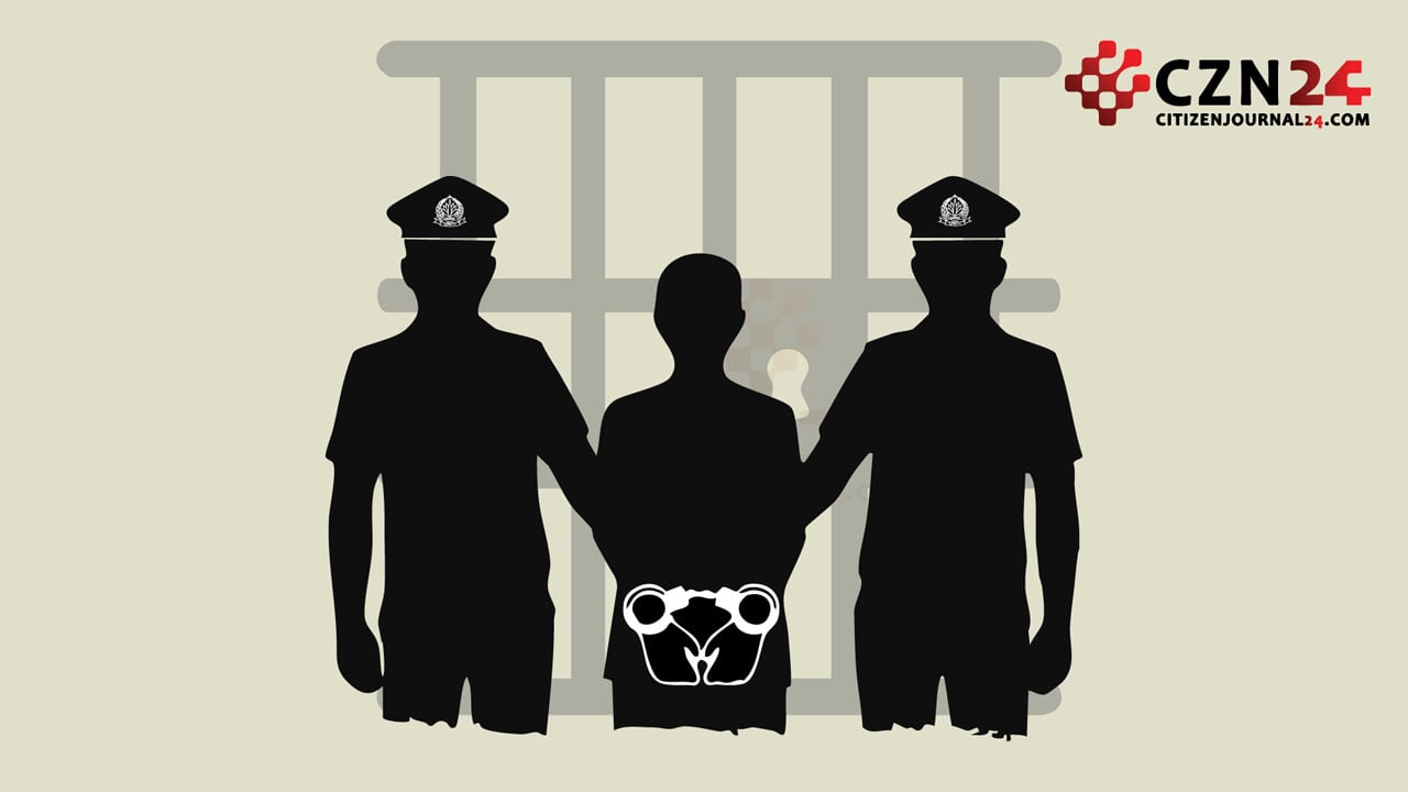 খুলনায় নেশার টাকার জন্য মাকে পিটিয়ে হত্যা, ছেলে আটক