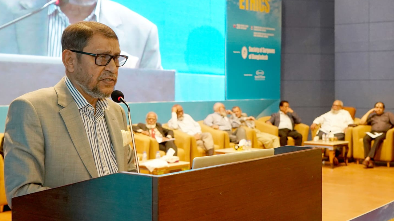 স্বাস্থ্য মন্ত্রণালয়কে ‘কলম’ সন্ত্রাসমুক্ত করতে চান মন্ত্রী