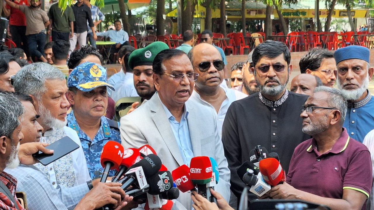 ধানমন্ডি লেক বাণিজ্যিক এলাকা হবে না: ডিএসসিসি প্রশাসক