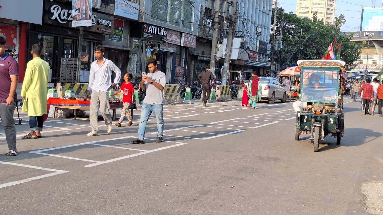 হকারদের জন্য জায়গা বরাদ্দে বিশৃঙ্খলা, ভোগান্তির শঙ্কা