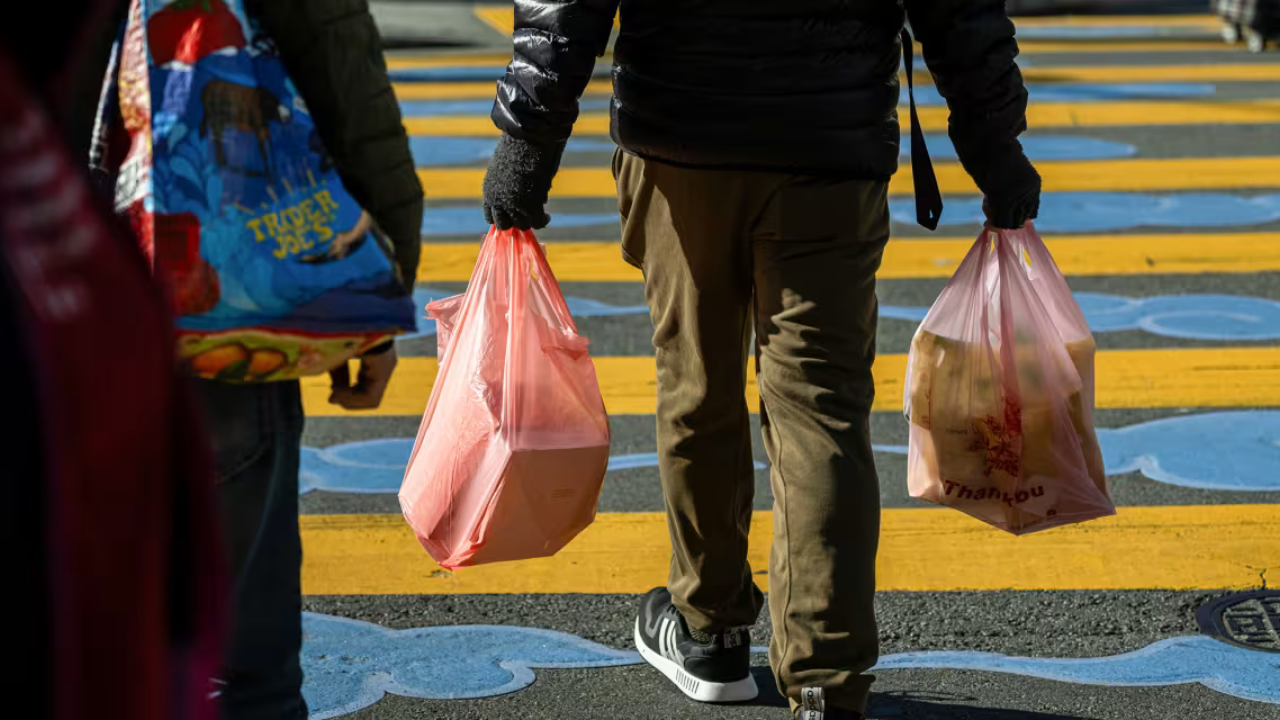 ইউরোপজুড়ে ইরান যুদ্ধের প্রভাব, বেড়েছে মূল্যস্ফীতি