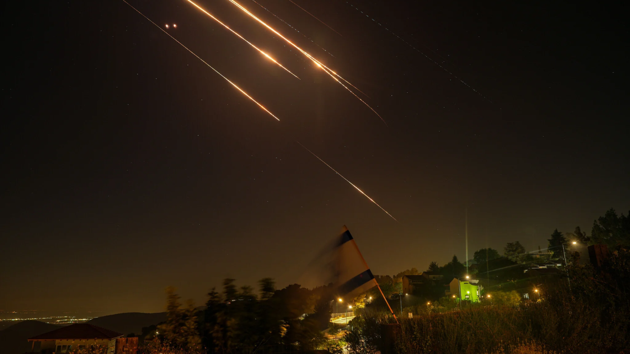 ইসরায়েলের গোয়েন্দা সংস্থা ও নৌঘাঁটিতে হামলা ইরানের