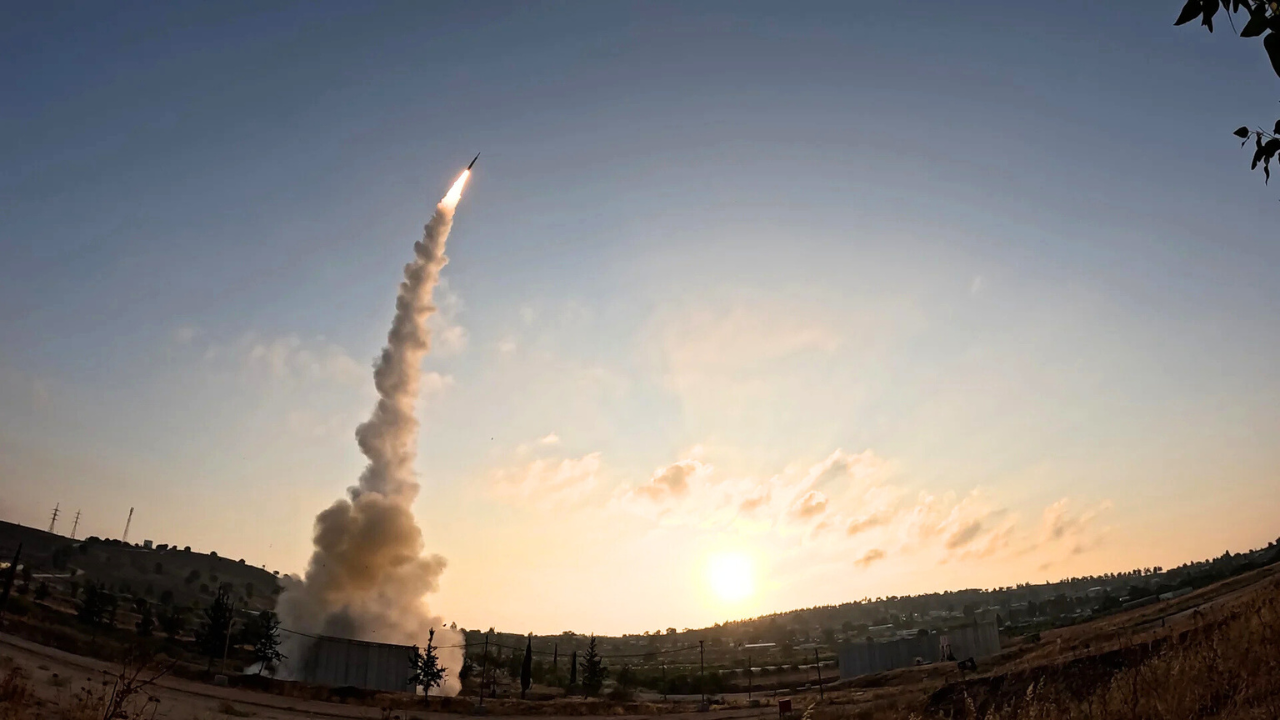 ইসরায়েলে ক্ষেপণাস্ত্র ছুড়েছে ইরান: আইডিএফ