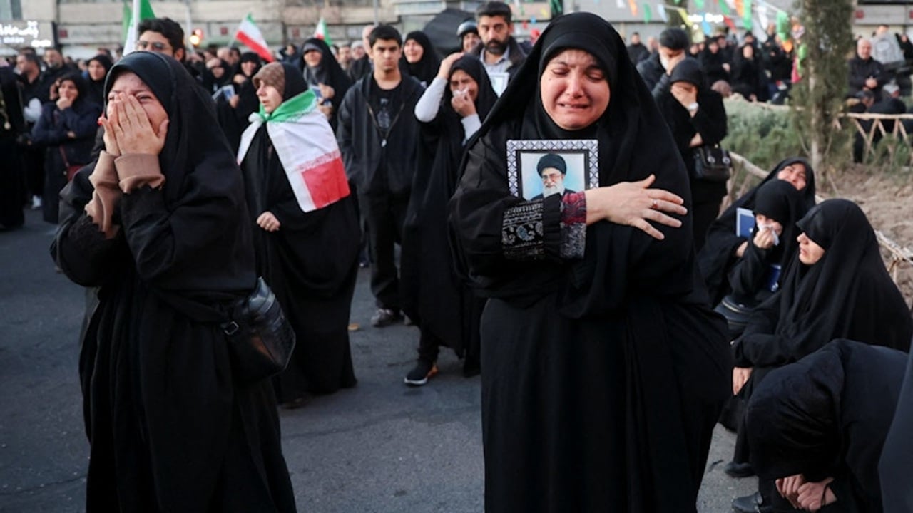 ইরানের নতুন সর্বোচ্চ নেতা নির্বাচন দ্রুতই