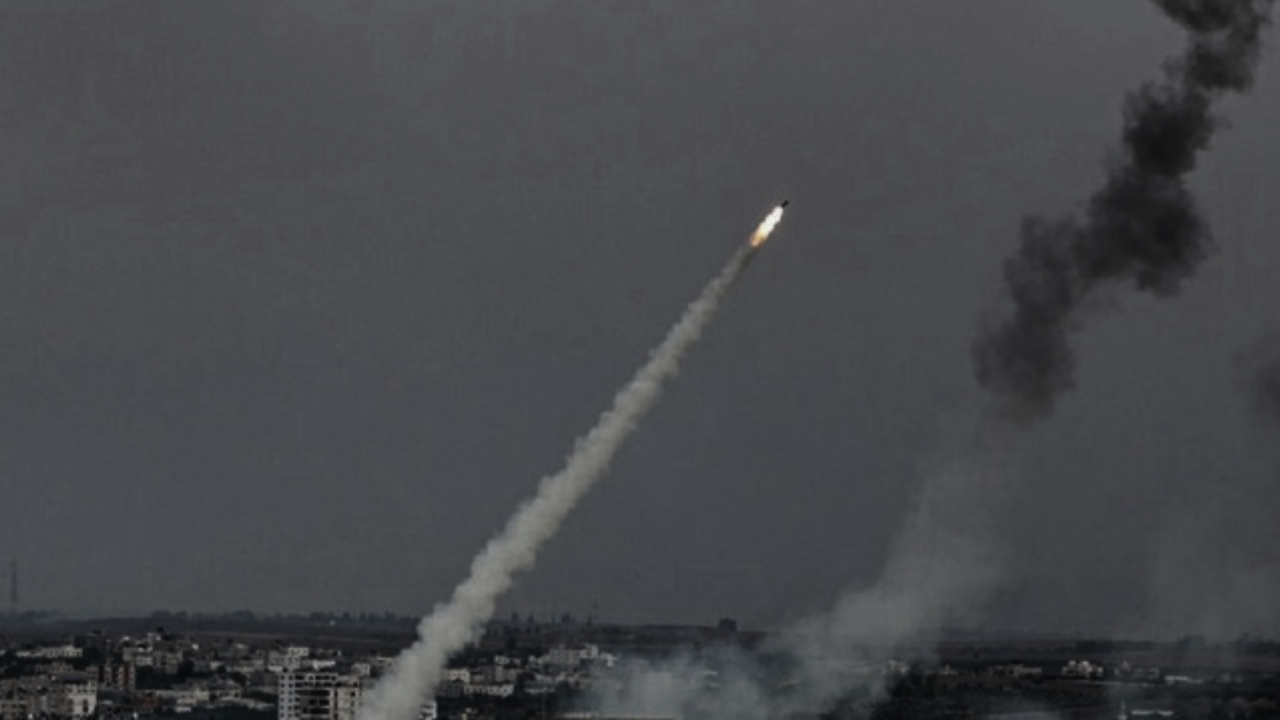 ইসরায়েলে হিজবুল্লাহর পাল্টা রকেট হামলা