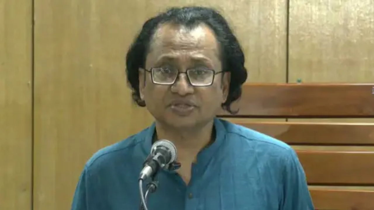 নতুন বাসভাড়া কার্যকর নিয়ে যা বললেন প্রধানমন্ত্রীর উপদেষ্টা