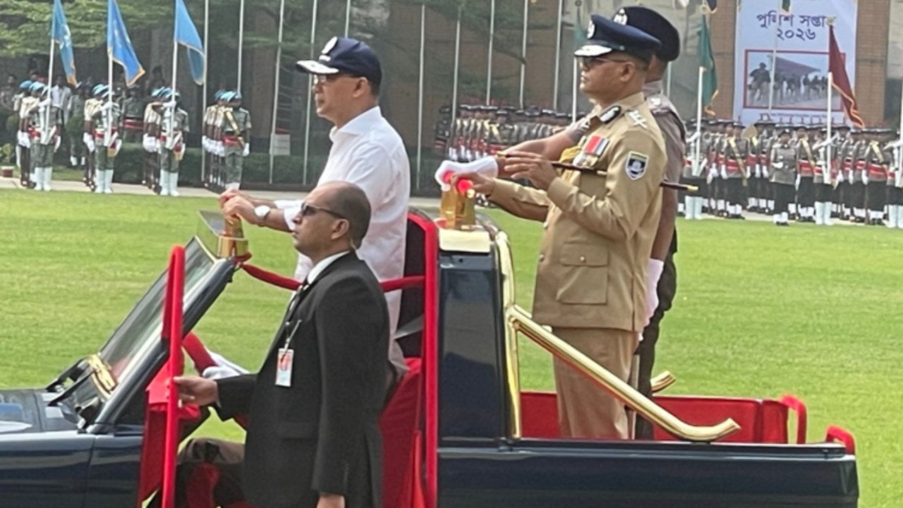 জনগণের সঙ্গে পুলিশের মানবিক আচরণের প্রত্যাশা প্রধানমন্ত্রীর