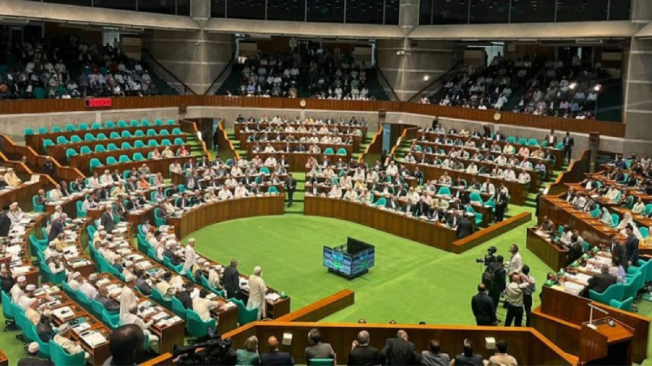 সংসদে উঠছে না ‘গণভোটের অধ্যাদেশ’