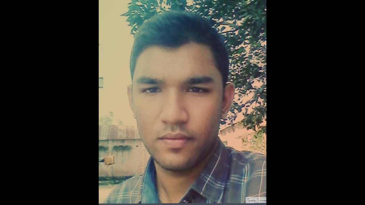 রাজধানীতে জবি শিক্ষার্থীর ঝুলন্ত মরদেহ উদ্ধার