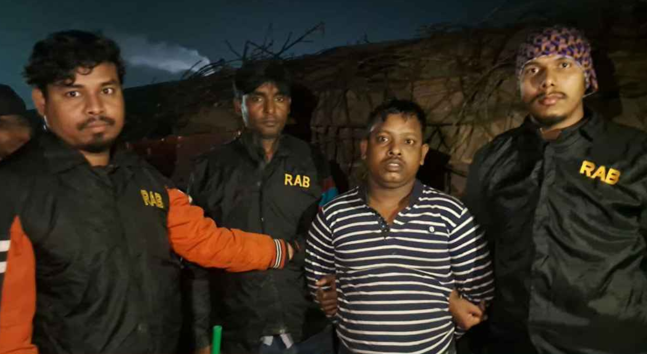 হাদিকে গুলি: আততায়ী ফয়সাল কবিরের সহযোগী দাঁতভাঙা কবির গ্রেপ্তার