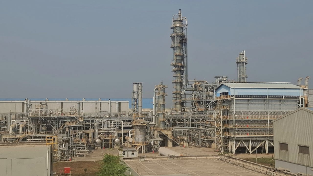 গ্যাস সংকট: ঘোড়াশাল-পলাশ সার কারখানায় উৎপাদন বন্ধ