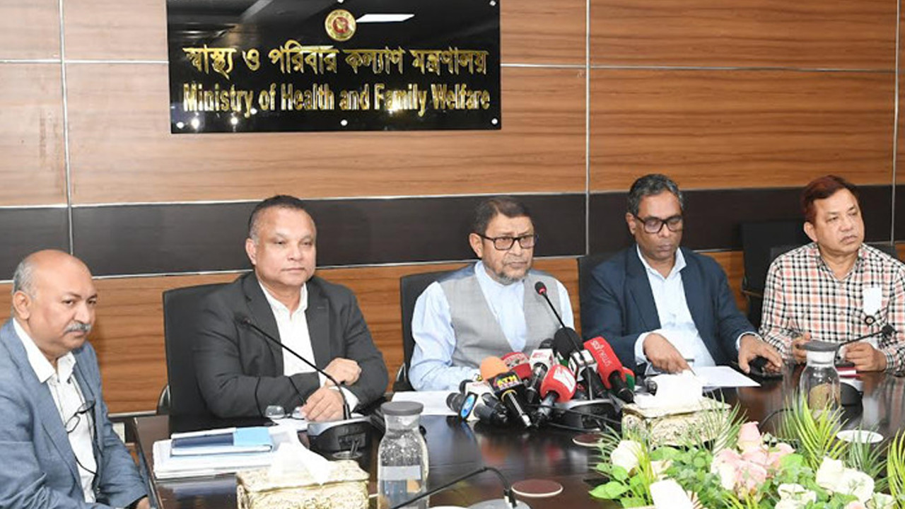 কাউকে ফাঁসিকাষ্ঠে ঝুলিয়ে আমার লাভ নাই: স্বাস্থ্যমন্ত্রী