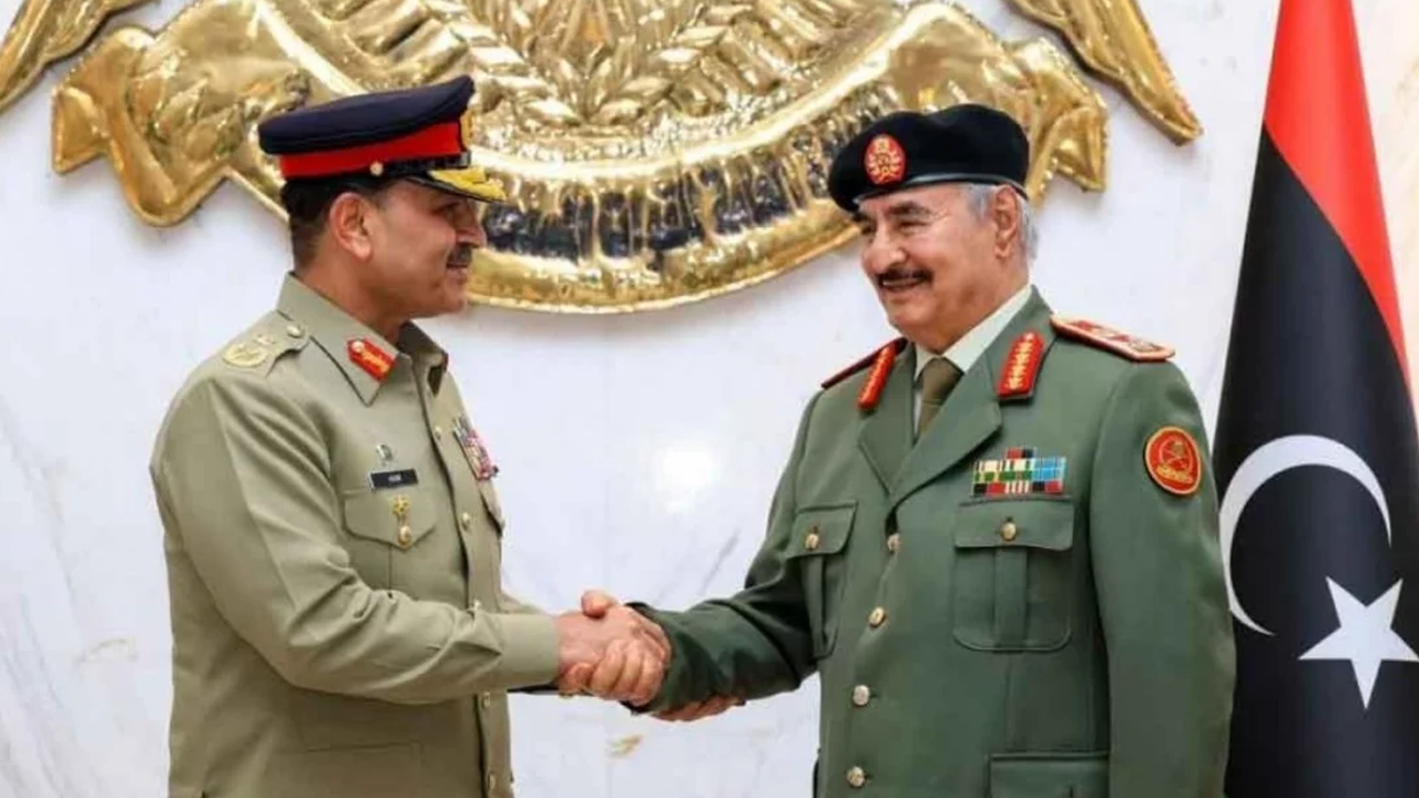 লিবিয়ায় ৫ কার্গো অস্ত্র পাঠিয়েছে পাকিস্তান