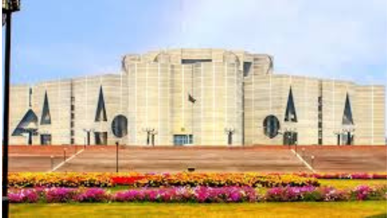 ত্রয়োদশ জাতীয় সংসদের প্রথম অধিবেশন ঘিরে ব্যাপক প্রস্তুতি, নিরাপত্তা জোরদার