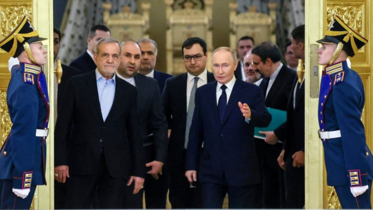 ইরান-রাশিয়ার কৌশলগত অংশীদারত্ব যুক্তরাষ্ট্রের জন্য বড় ধাক্কা হতে পারে: বিশ্লেষক