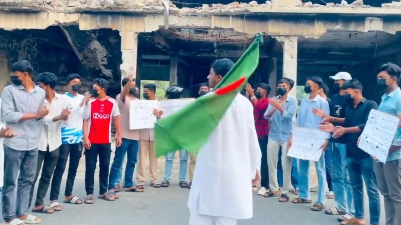 ভোলায় নিষিদ্ধ ছাত্রলীগের ঝটিকা মিছিল