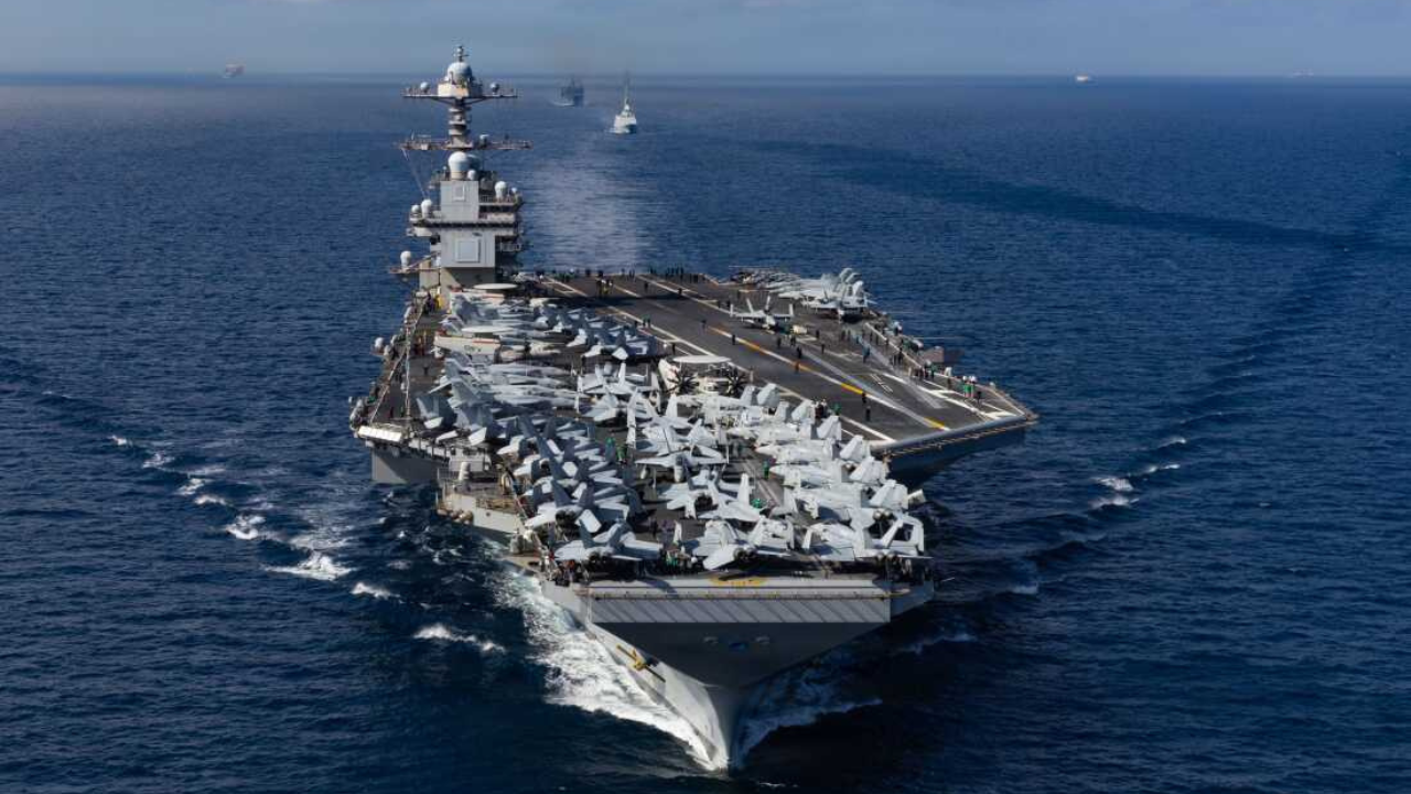 মধ্যপ্রাচ্যের জলসীমায় ২ মার্কিন বিমানবাহী রণতরী