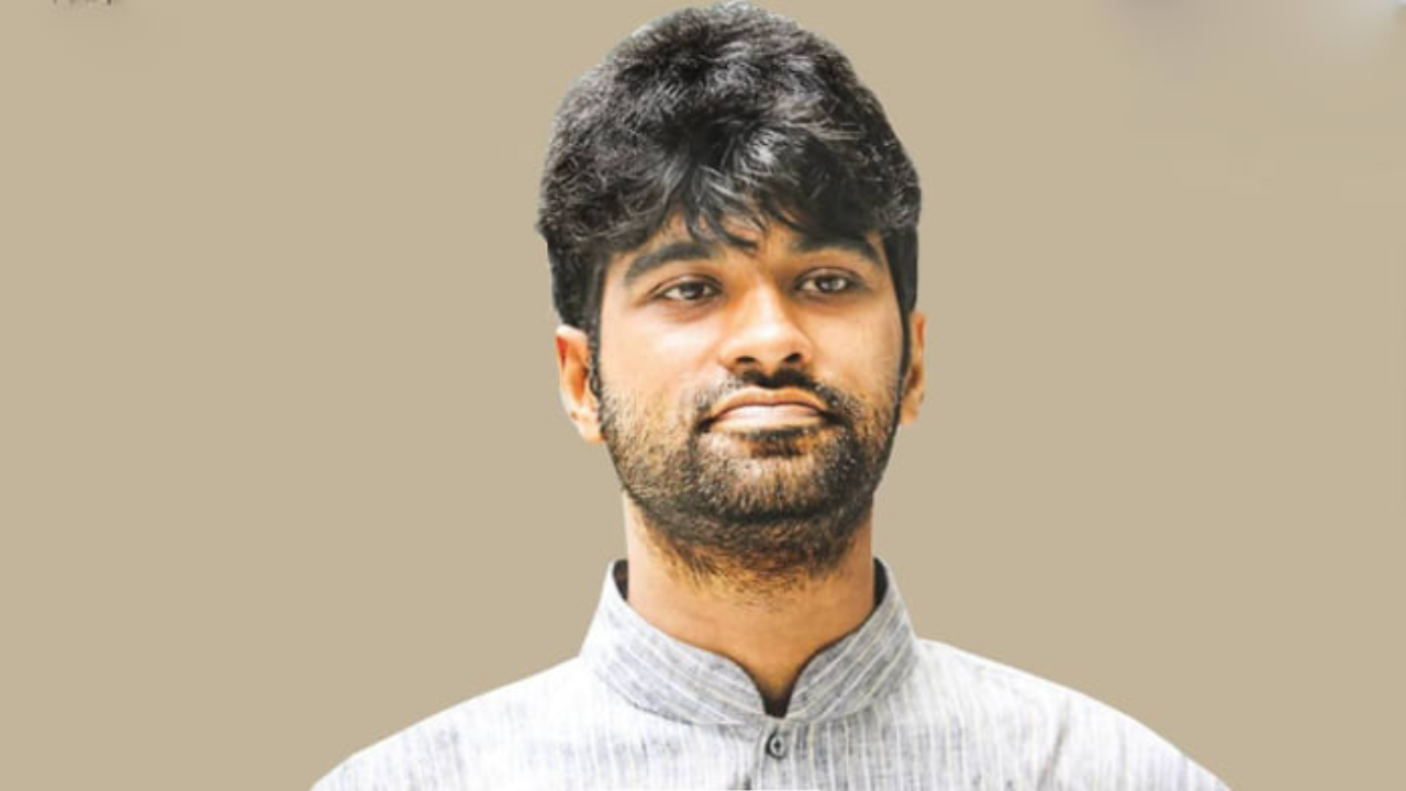 ঘুমের ট্যাবলেট খেয়ে আত্মহত্যা চেষ্টা মেঘমল্লার বসুর