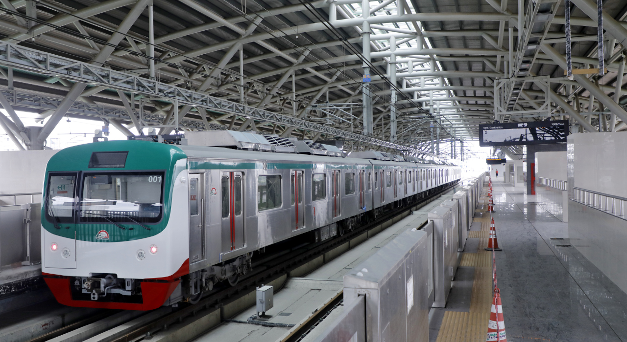 সন্ধ্যা ৭টা থেকে ঢাবি মেট্রো স্টেশন বন্ধ