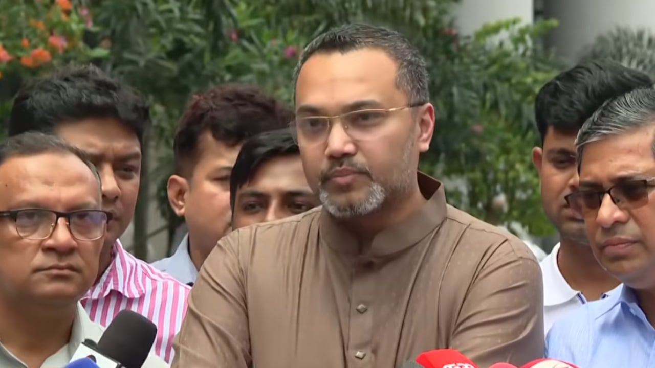 বিনামূল্যে ড্রেস পাবে উপজেলার দুটি স্কুলের শিক্ষার্থীরা: মাহদী আমিন