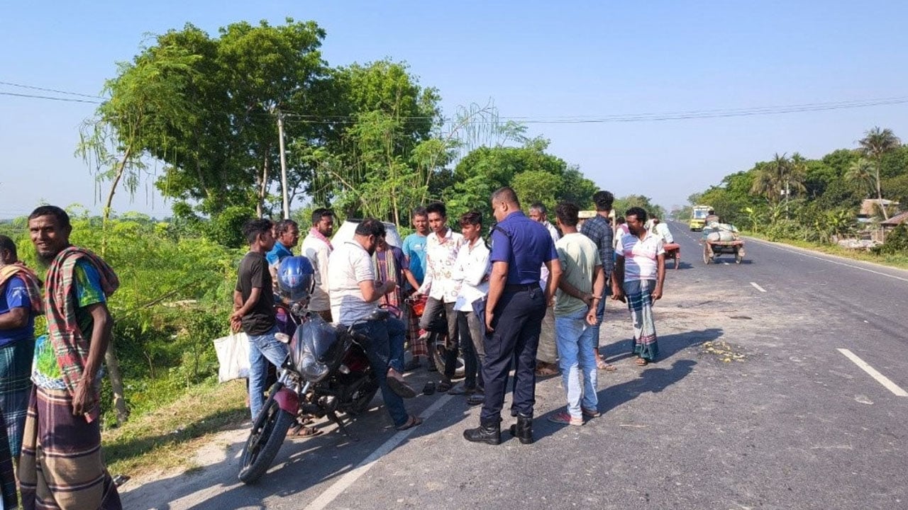 মেহেরপুরে ট্রলির চাকা খুলে শ্রমিকের মৃত্যু