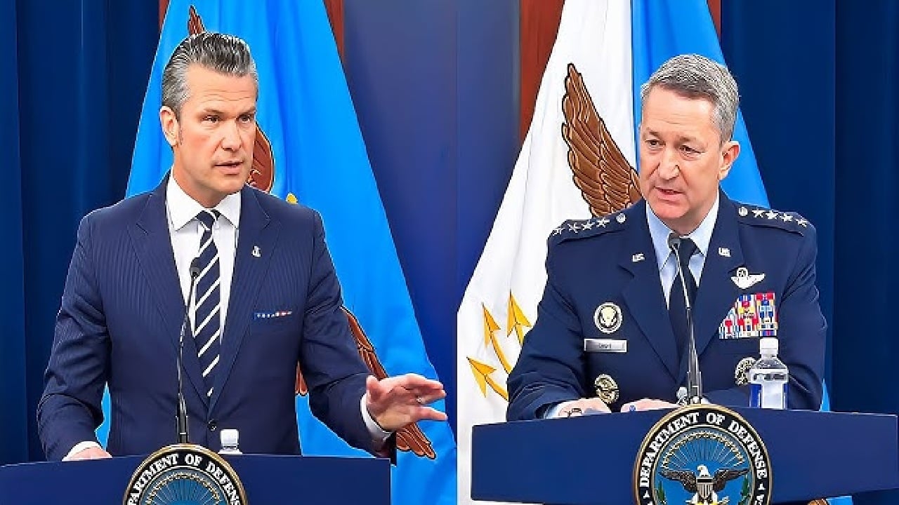 ‘অপারেশন এপিক ফিউরির’ সাফল্যে ইরান যুদ্ধবিরতিতে বাধ্য হয়েছে: মার্কিন প্রতিরক্ষামন্ত্রী