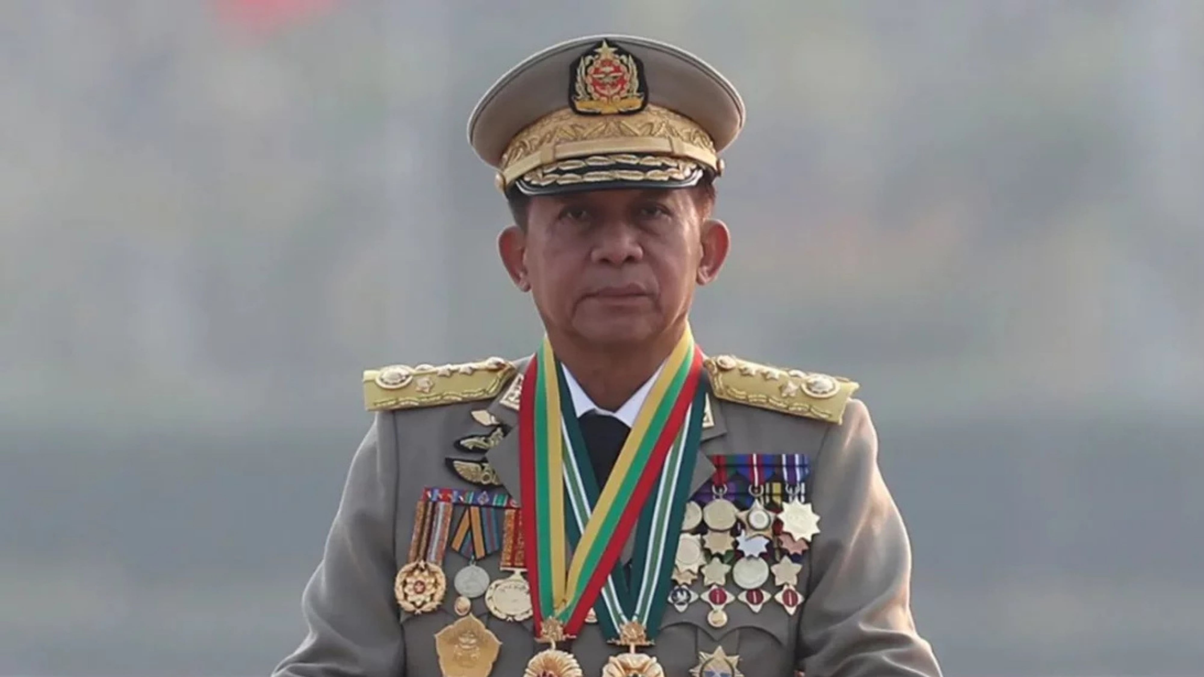 মিয়ানমারের প্রেসিডেন্ট হিসেবে শপথ জান্তাপ্রধান মিন অং হ্লাইংয়ের