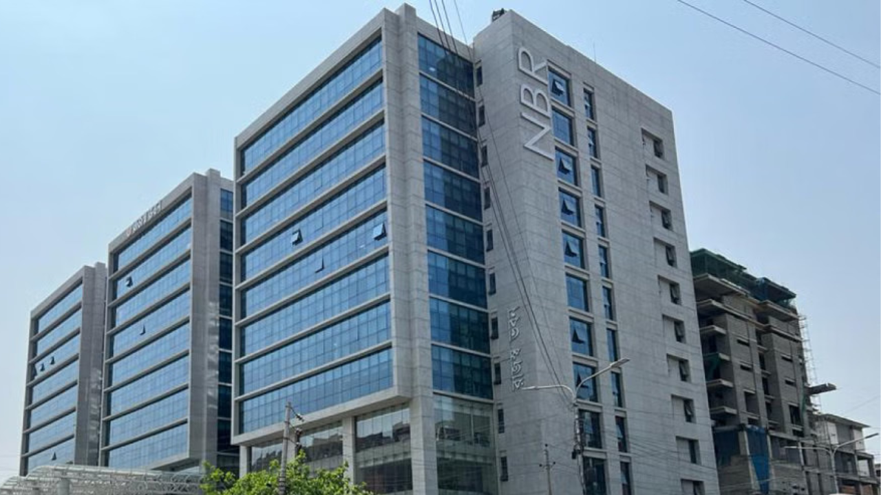 একযোগে কাস্টমসের ৩৮ কর্মকর্তাকে বদলি