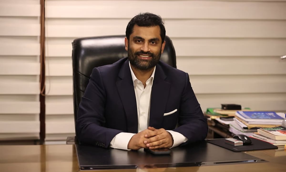 নির্বাচনে অংশ নিচ্ছেন তামিম