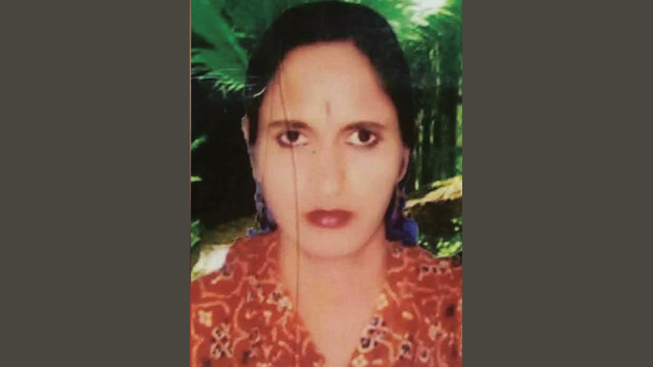 রানা প্লাজা থেকে বেঁচে ফেরা নাসিমা প্রাণ হারালেন বাসডুবিতে