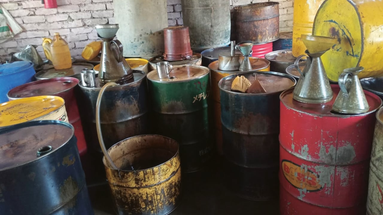 নেত্রকোনায় ৩১০০ লিটার ডিজেল জব্দ, ৪০ হাজার টাকা জরিমানা