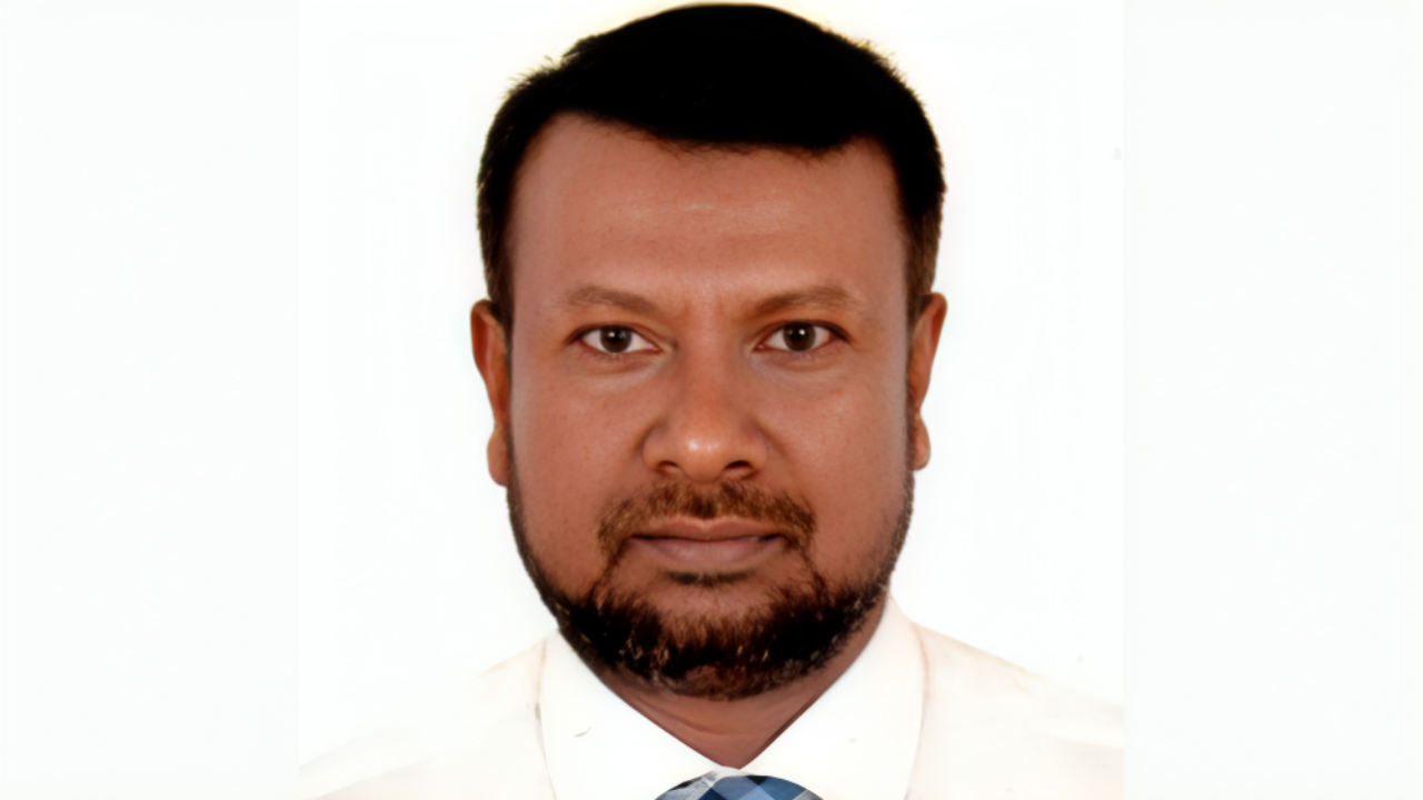 ওষুধ প্রশাসন অধিদপ্তরের ডিজি হলেন আলমগীর হোসেন